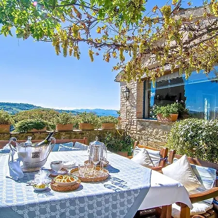 Villa Paradiso *